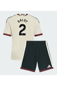 Manchester United Diogo Dalot #2 Babyklær Tredje Fotballdrakt til barn 2026-27 Korte ermer (+ Korte bukser)